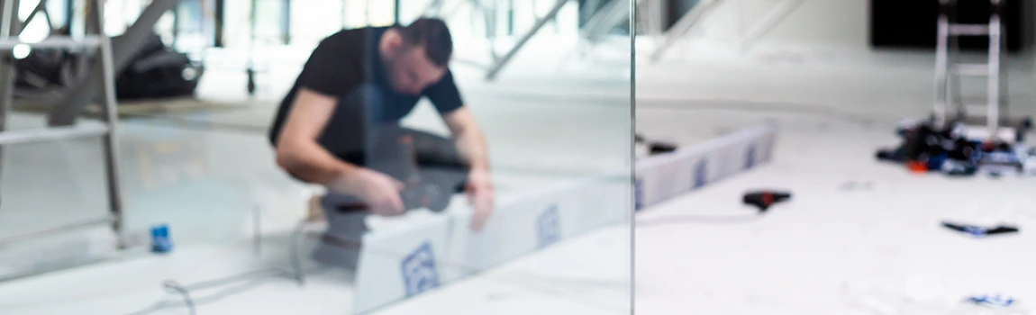 Emergency Commercial Glass Repair in Palm Springs, FL